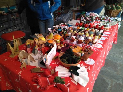 BONA AFLUÈNCIA DE PÚBLIC A LA SISENA FIRA DE NADAL I DE L’ANTIQUARI, CELEBRADA EL PASSAT DISSABTE