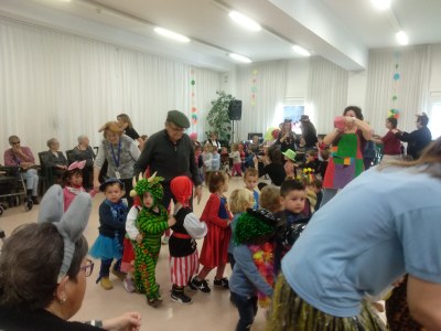 CARNAVAL INTERGENERACIONAL  A LA FUNDACIÓ