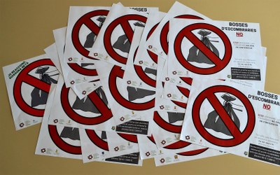EL CONSELL COMARCAL EN COL·LABORACIÓ AMB L'AJUNTAMENT DE GUISSONA IMPULSA UNA CAMPANYA DE SENSIBILITZACIÓ PER AL BON ÚS DE LES PAPERERES
