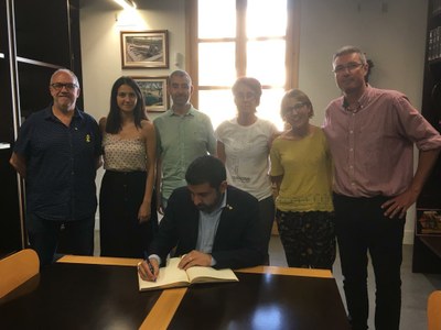 EL CONSELLER DE TREBALL, AFERS SOCIALS I FAMÍLIES, CHAKIR EL HOMRANI,  VISITA GUISSONA