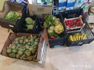 EL MERCAT MUNICIPAL DE GUISSONA RECULL FRUITA I VERDURA FRECA PER AJUDAR A LES COMUNITATS MÉS DESFAVORIDES
