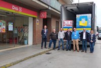 EL SUPERMERCAT DIA DE GUISSONA ENTREGRA 2000 KG DE MENJAR PER A UCRAÏNA