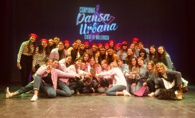 ÈXIT DE L'ESCOLA DE DANSA MONTSE ESTEVE AL CAMPIONAT DE DANSA URBANA DE MOLLERUSSA
