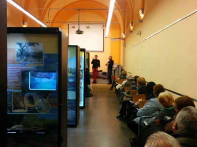 LA BIBLIOTECA INAUGURA L’EXPOSICIÓ “CONTRUINT EL TERRITORI”