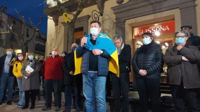 MIG MILER DE PERSONES ES CONCENTREN PER DONAR SUPORT A LA COMUNITAT UCRAÏNESA