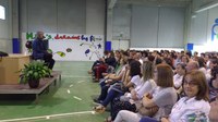 CARLES CAPDEVILA OMPLE D'HUMOR L'ESCOLA DE PARES I MARES