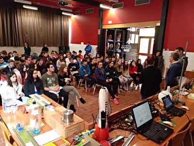 ELS ALUMNES DE SECUNDÀRIA DE GUISSONA "DE GRANS VOLEN SER CIENTÍFICS"