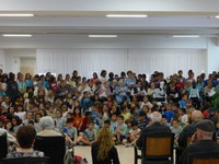 ES CLOUEN LES ACTIVITATS INTERGENERACIONALS D'AQUEST CURS AMB UNA CANTATA