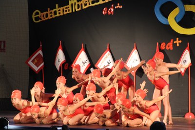 ESPECTACLE DE FI DE CURS DE L'ESCOLA DE DANSA MONTSE ESTEVE.