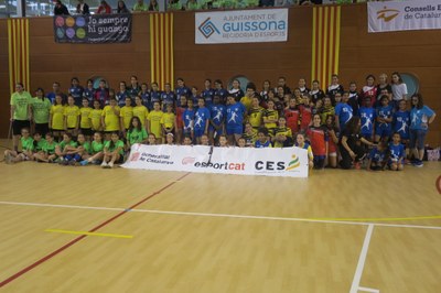 GUISSONA ACULL LES FINALS NACIONALS D’HANDBOL ALEVINES DELS JEEC, amb uns 170 participants.