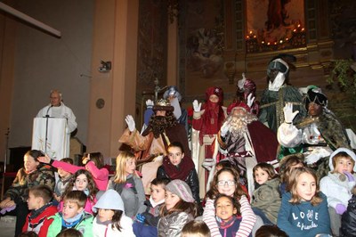 L'ESTRELLA D'ORIENT GUIA ELS REIS FINS A LA VILA DE GUISSONA