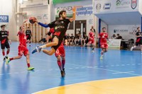 SANG GUISSONENCA AL PLAY OFF A MÀXIMA LLIGA ITALIANA D’HANDBOL